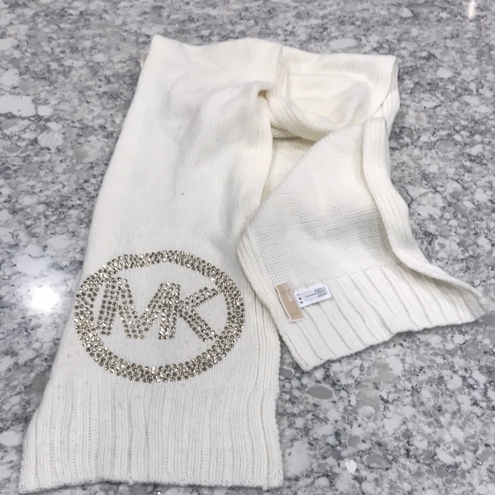 Michael Kors scarf